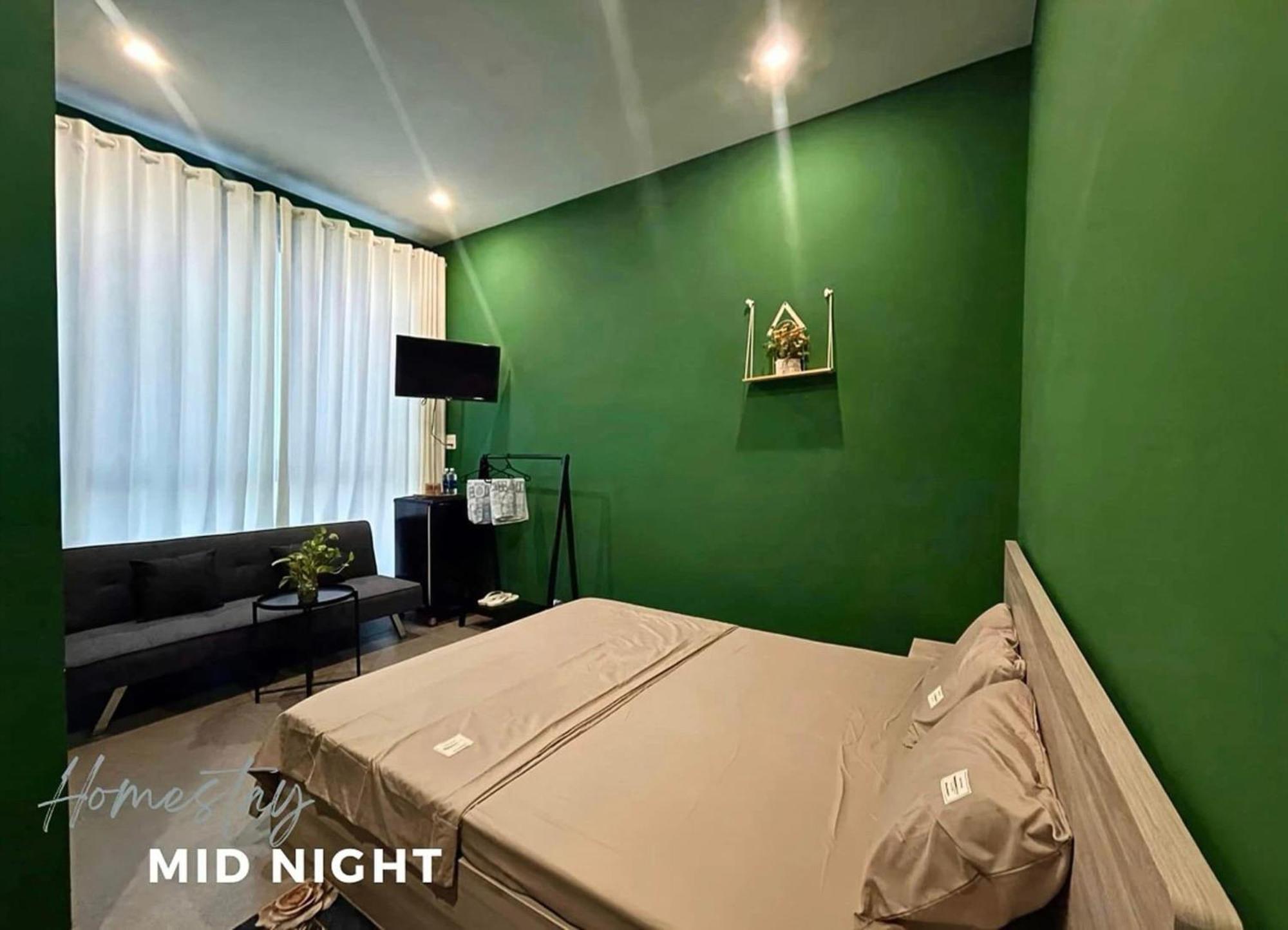 Mid Night Hotel เกิ่นเทอ ภายนอก รูปภาพ