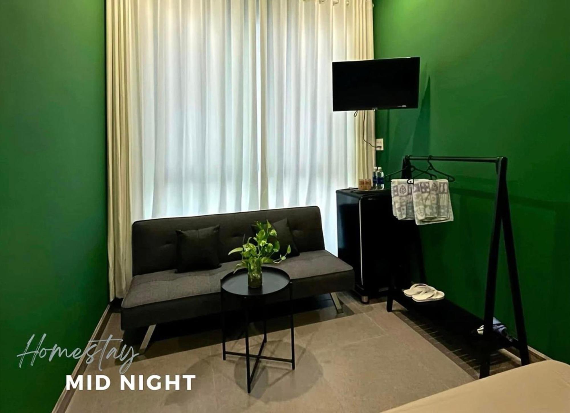 Mid Night Hotel เกิ่นเทอ ภายนอก รูปภาพ